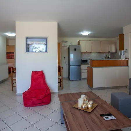Chrisele House Apartamento